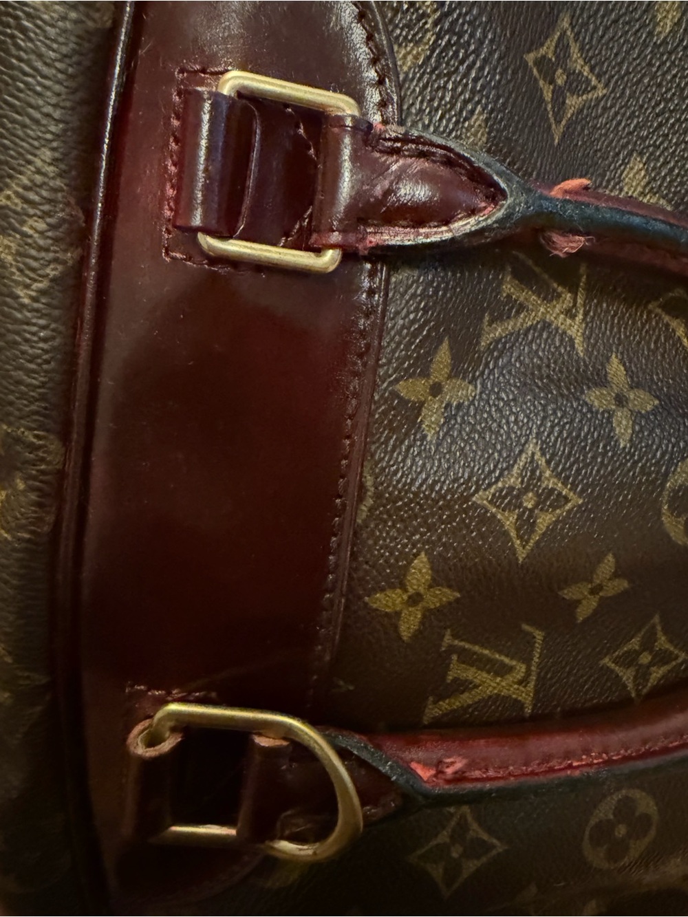 Louis Vuitton Deauville Monogram Satchel, Burgundy Model M4726 - Picture 10 of 14